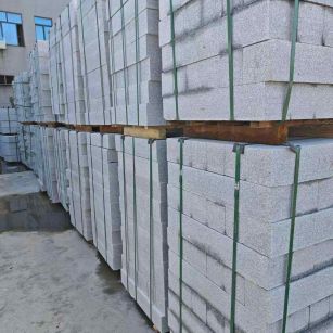 陇南芝麻白路牙石，路侧石