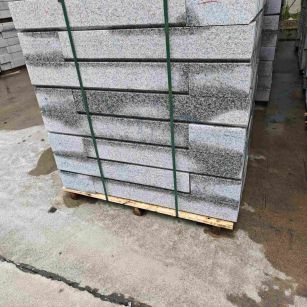 陇南芙蓉白路牙石，马路牙子