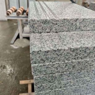 陇南芝麻白楼梯踏步