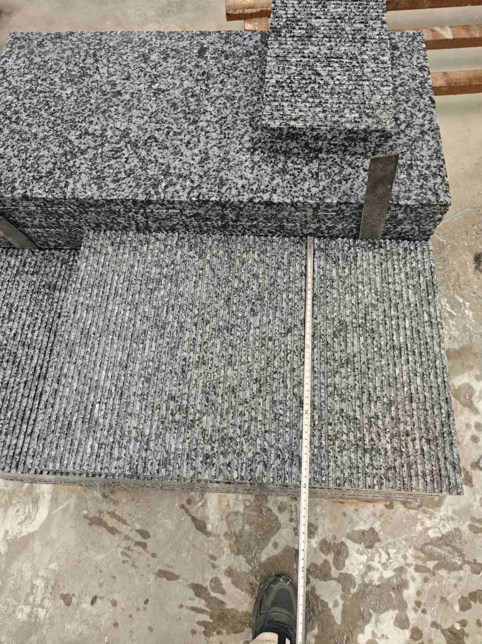 陇南芝麻黑拉丝面