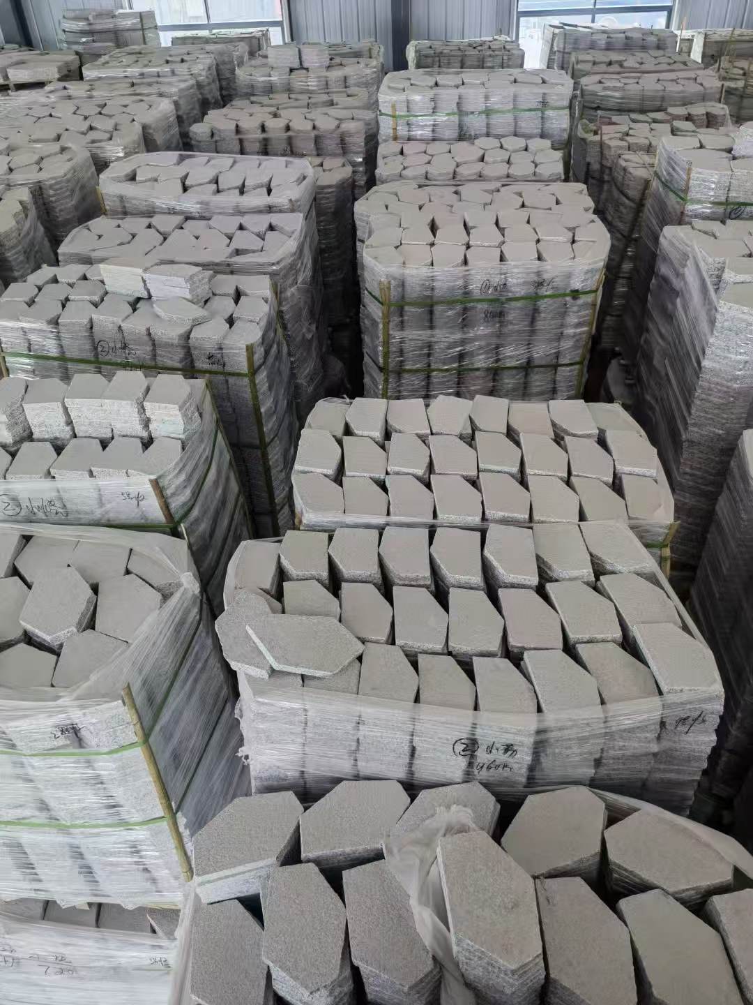 陇南芝麻白石材冰裂纹，碎拼。