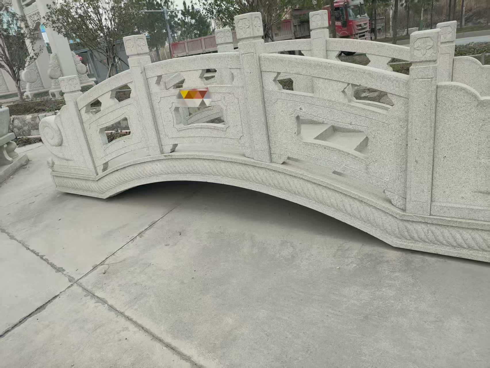 陇南芝麻白拱桥，石桥
